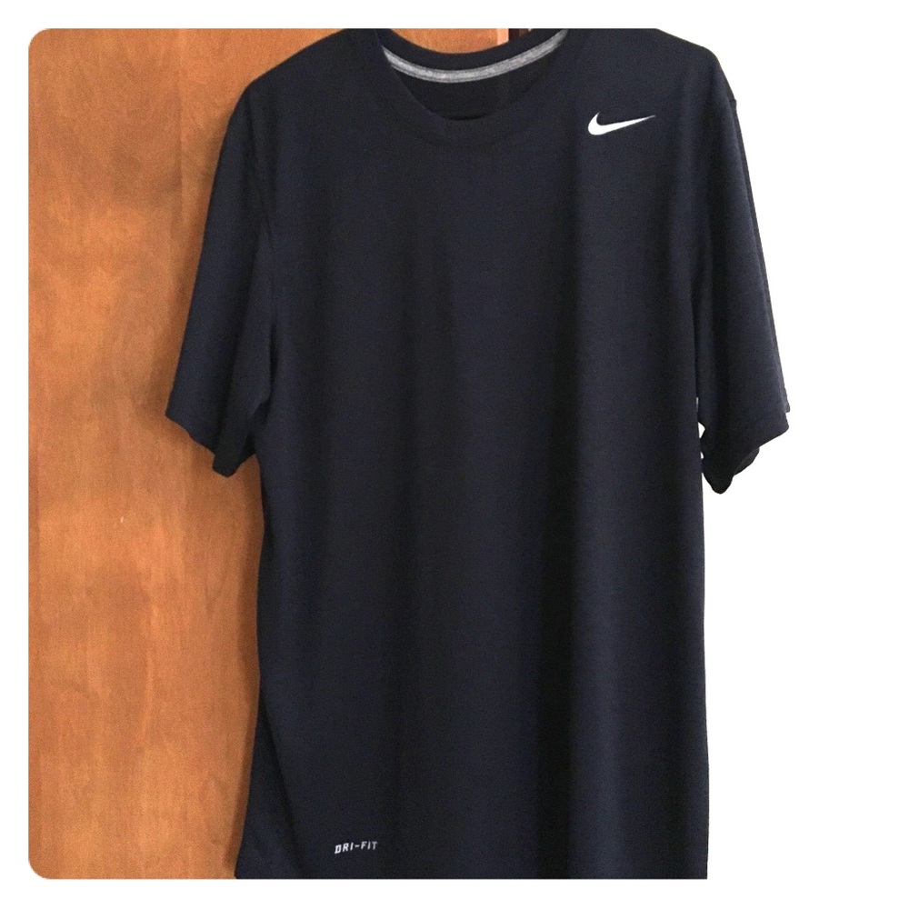 Men’s Black Nike Dri-fit Tee